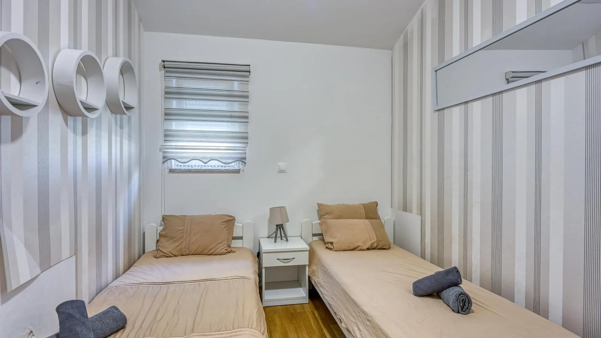 Holiday Home With Pool - Happy Rentals Fazana Apartment